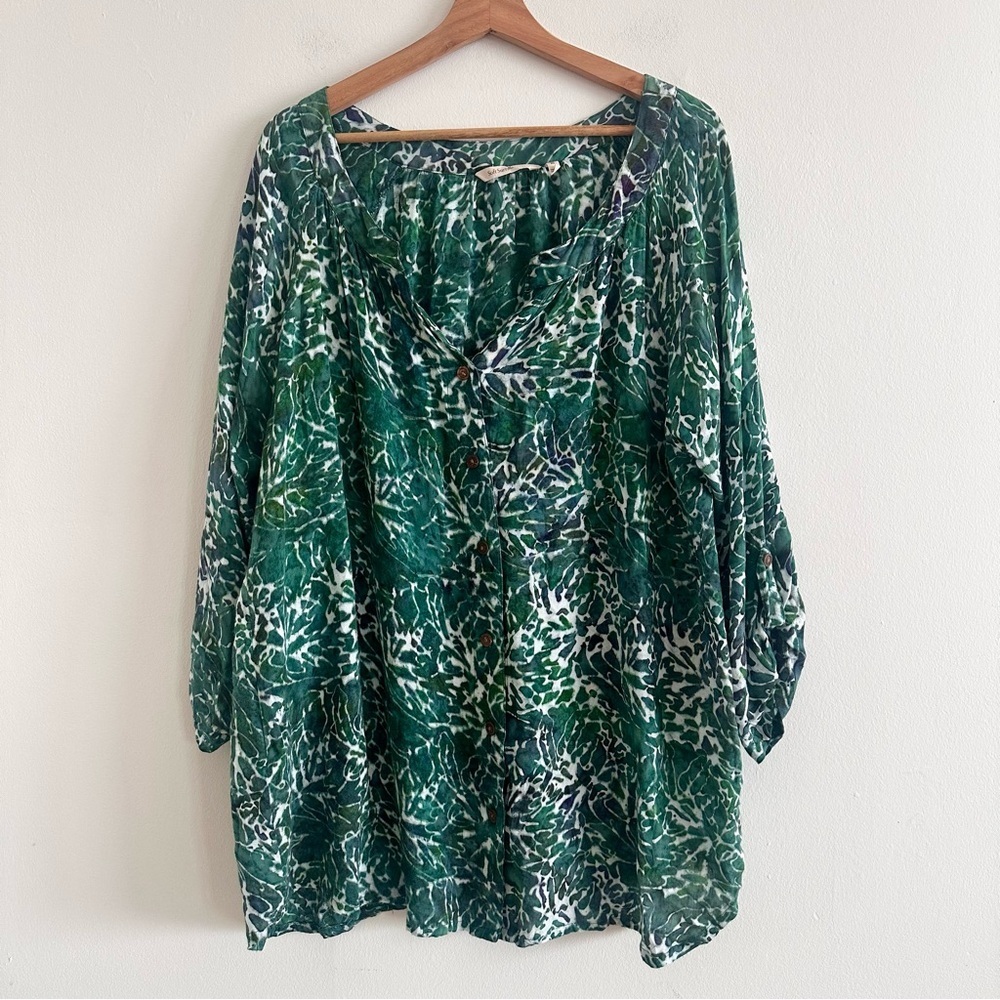 Soft surroundings button front rayon long sleeve lightweight floral blouse XL
